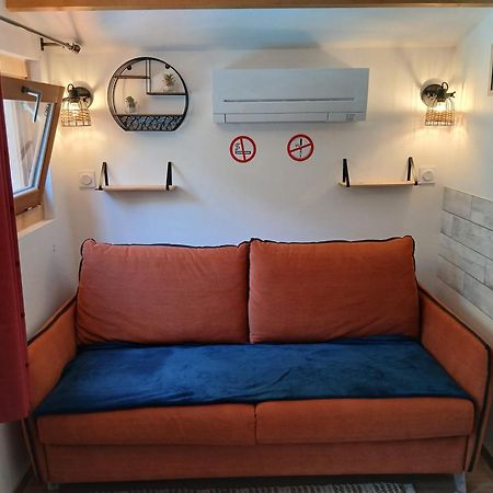 Chalet Charmant Avec Piscine Mercuer Kültér fotó
